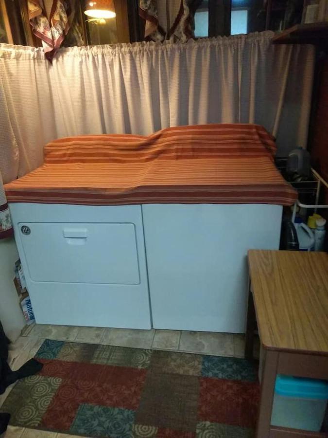Quiet Upstairs Studio Close To Town 420 Friendly Trinidad Luaran gambar